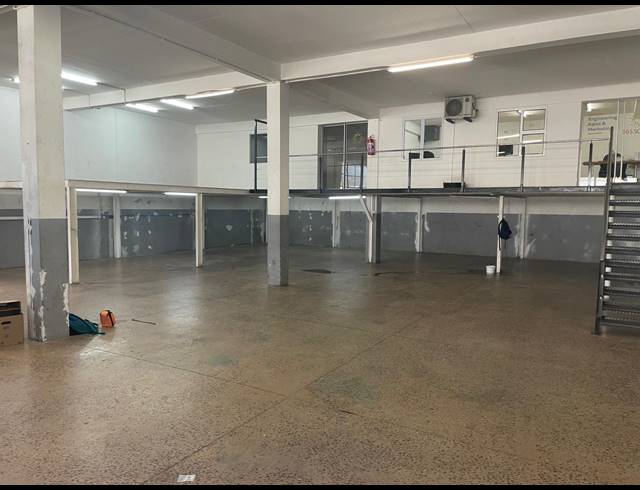 353M² WAREHOUSE TO LET IN WATERFALL